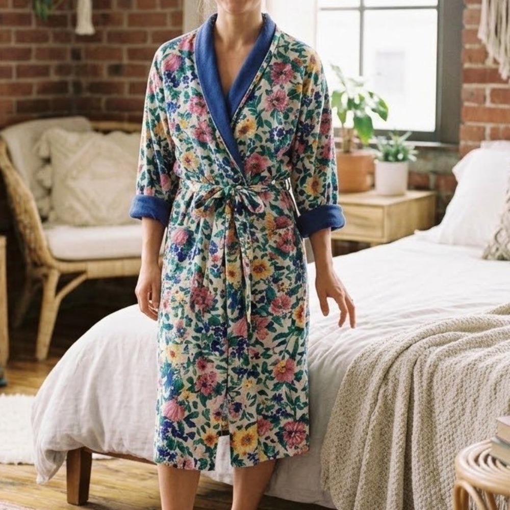 Vintage Victoria's Secret Floral Wrap Robe OS Cottagecore Floral Bathrobe Terry